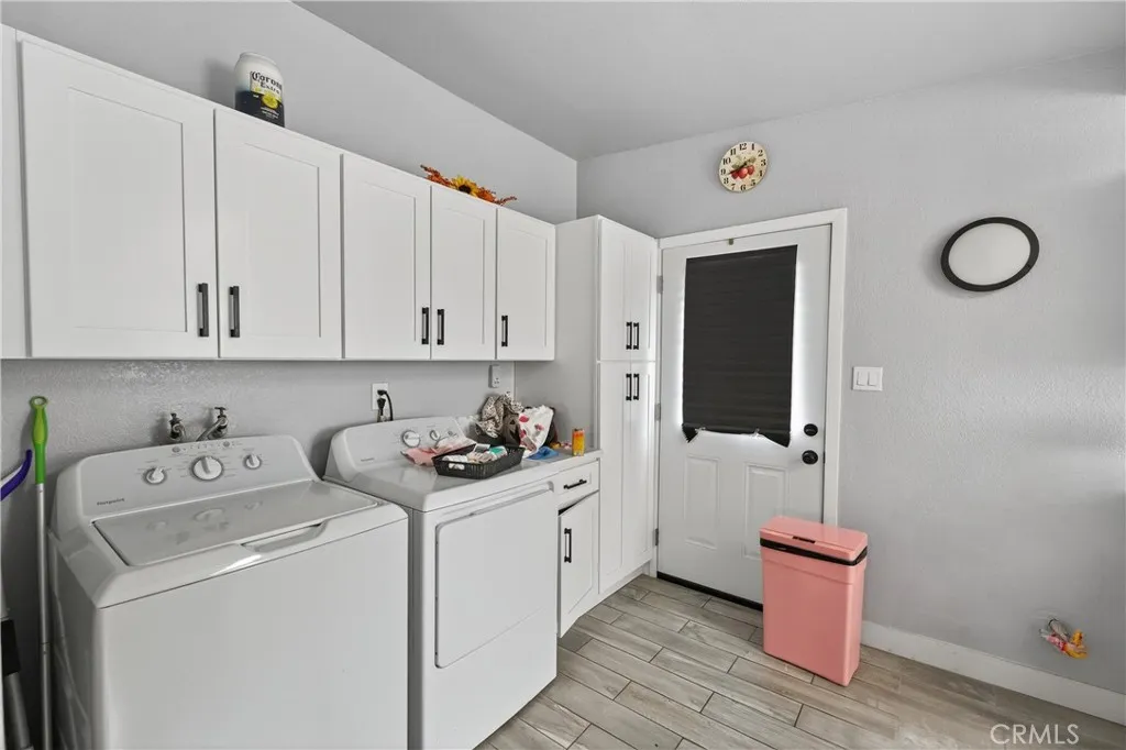 7411 Eddy, Jurupa Valley, California 92509 home-pic-51